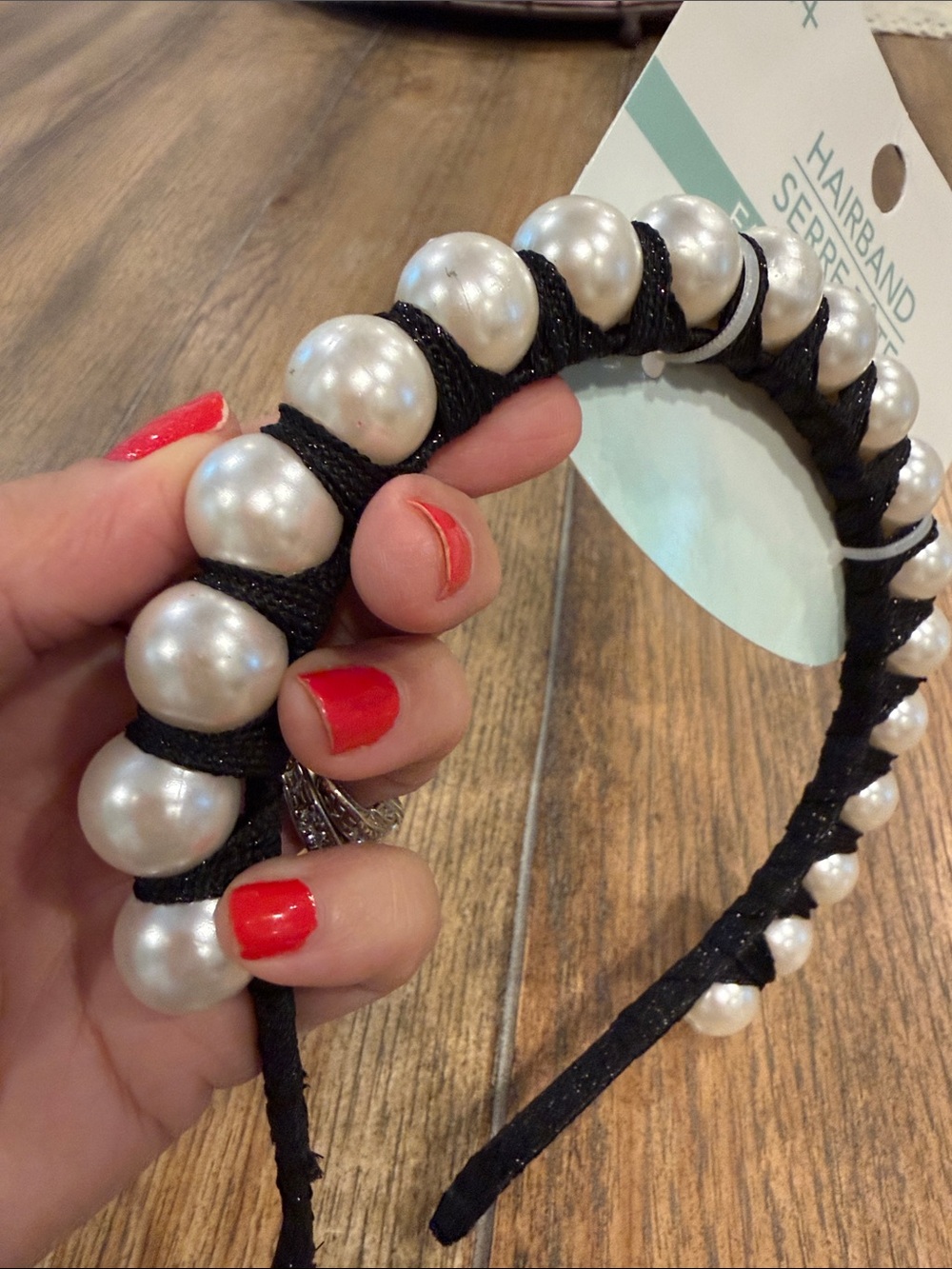 NEW! (1) Elegant Black & Ivory Pearl Beaded Headband - Picture 2 of 5